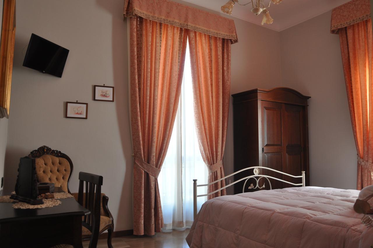 Villa Del Poeta Сульмона Экстерьер фото